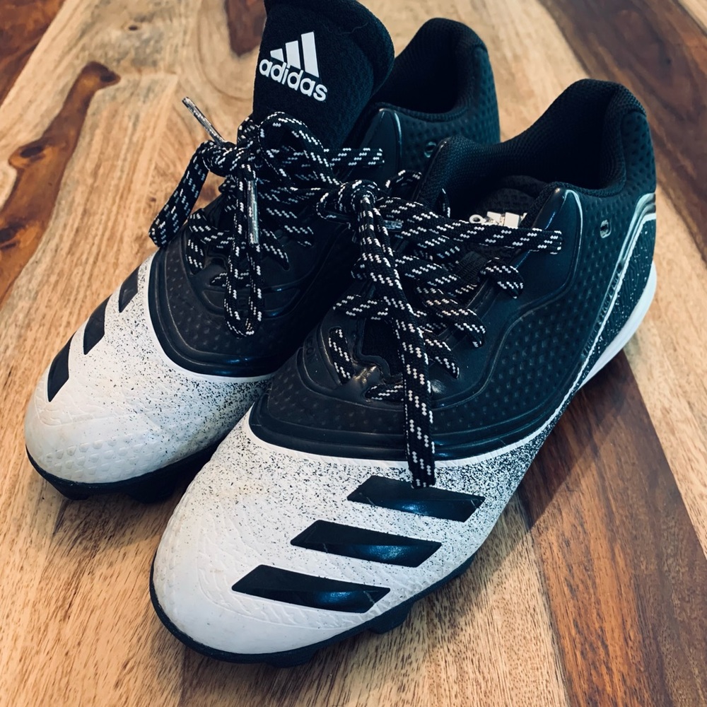 Adidas boys baseball shoes